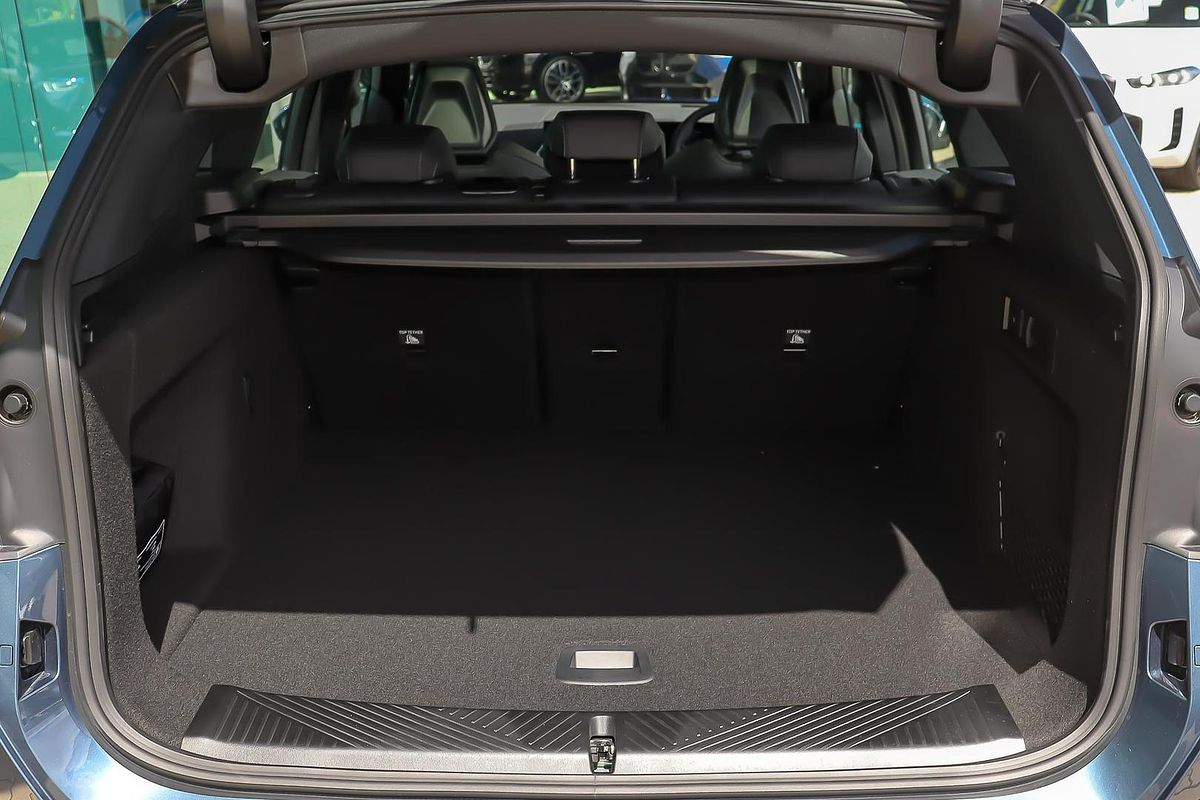 2025 BMW X3 20 xDrive G45