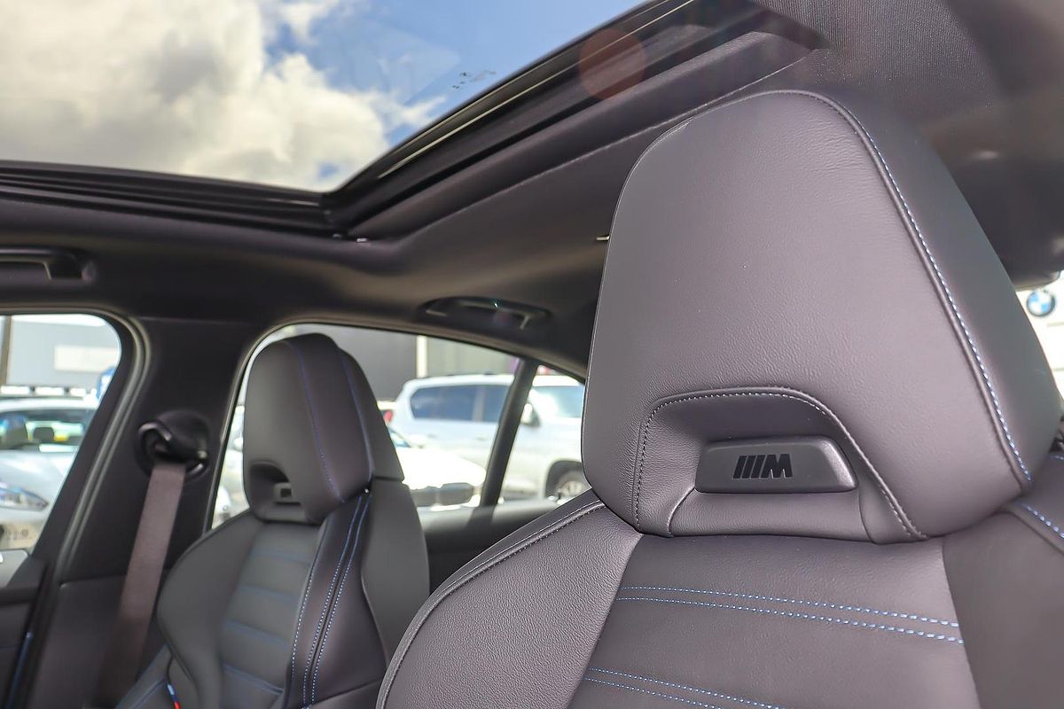 2025 BMW 3 Series 330i M Sport G21 LCI II