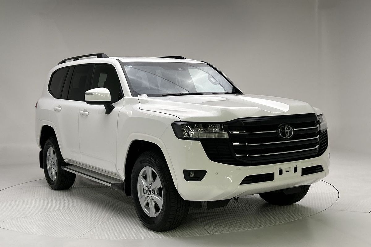 2023 Toyota Landcruiser GXL FJA300R