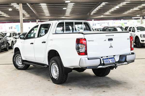 2020 Mitsubishi Triton GLX ADAS MR 4X4