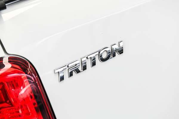 2020 Mitsubishi Triton GLX ADAS MR 4X4