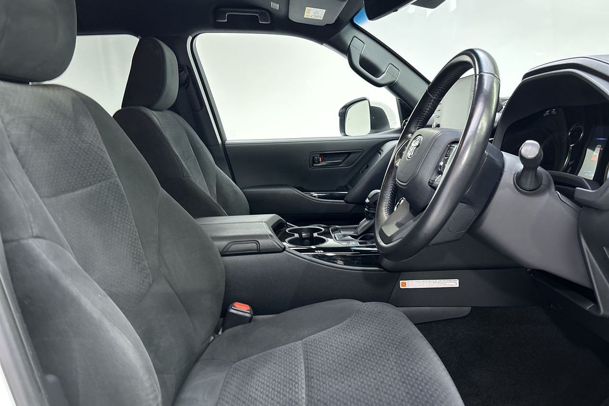 2023 Toyota Landcruiser GXL FJA300R