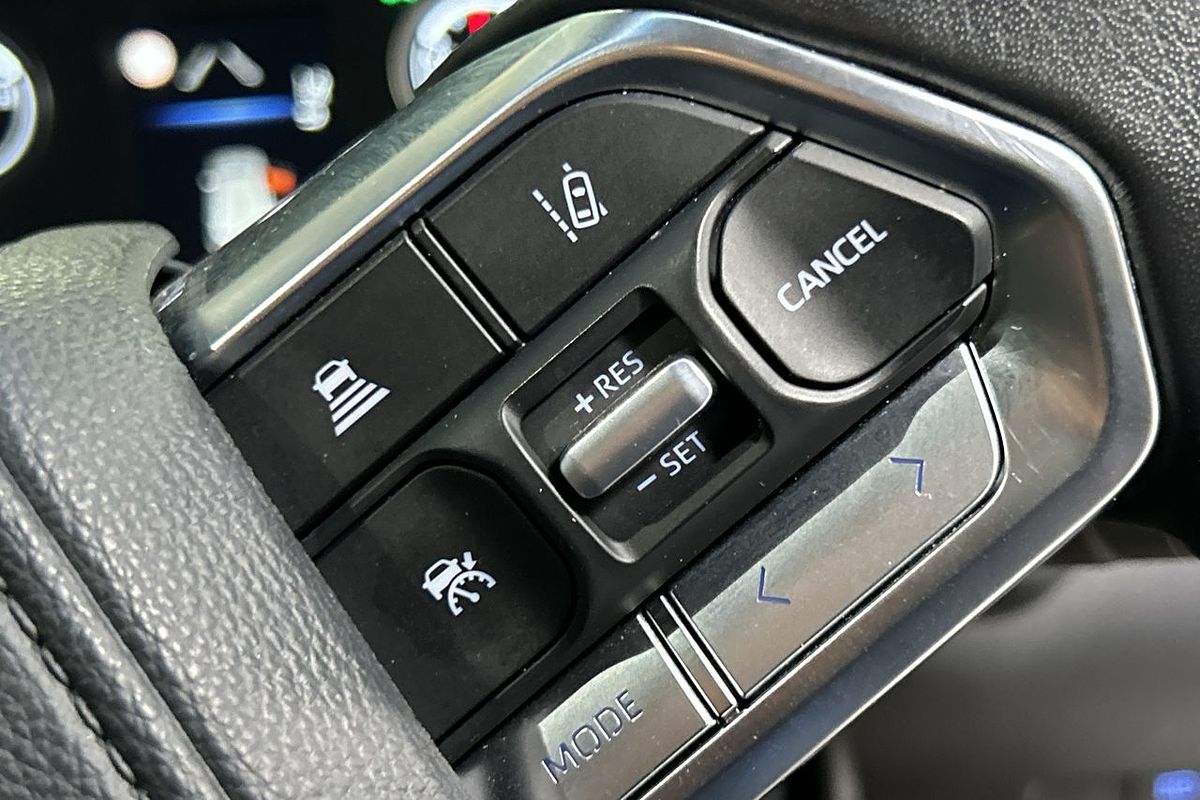 2023 Toyota Landcruiser GXL FJA300R