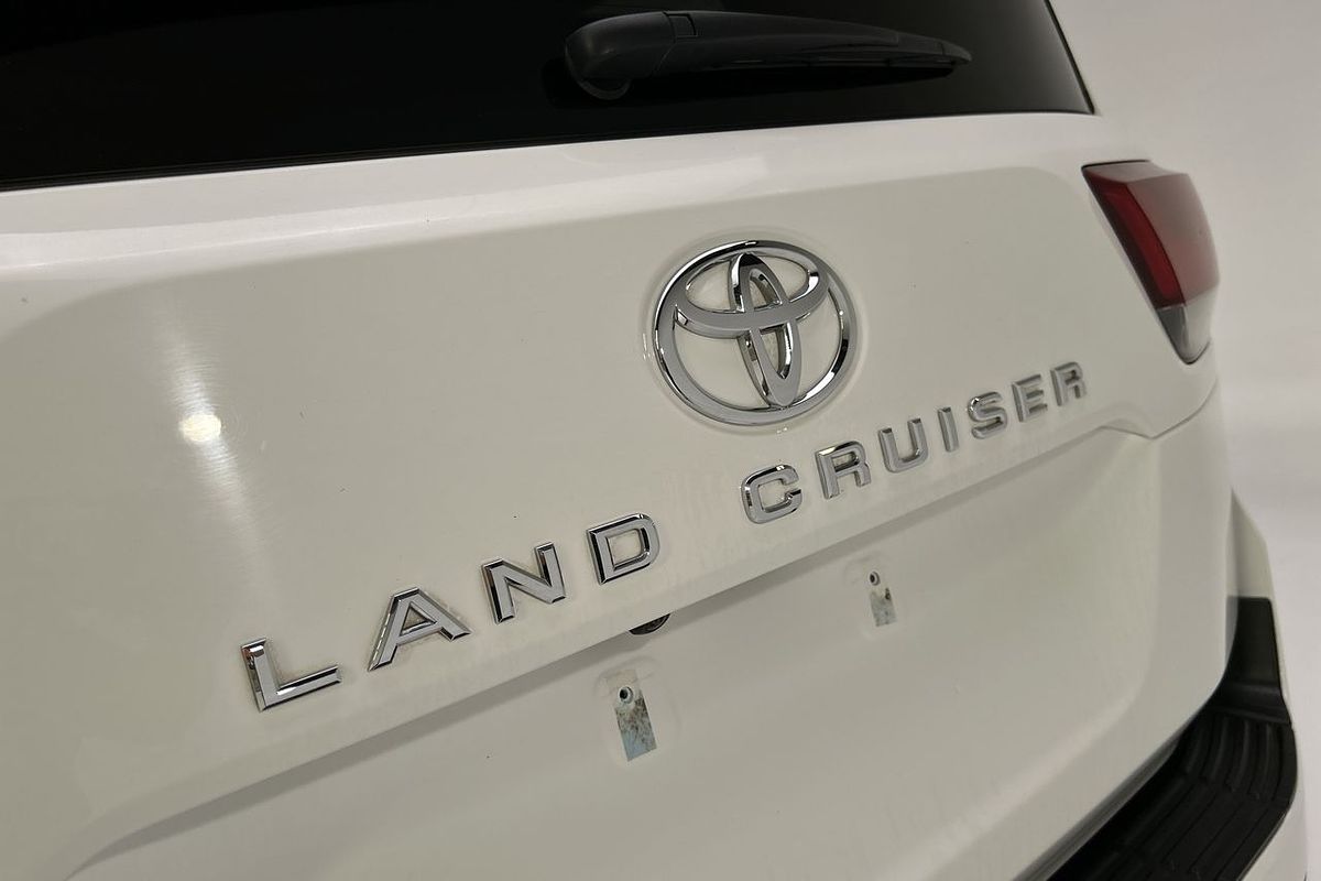 2023 Toyota Landcruiser GXL FJA300R