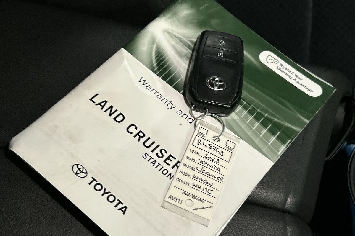 2023 Toyota Landcruiser GXL FJA300R