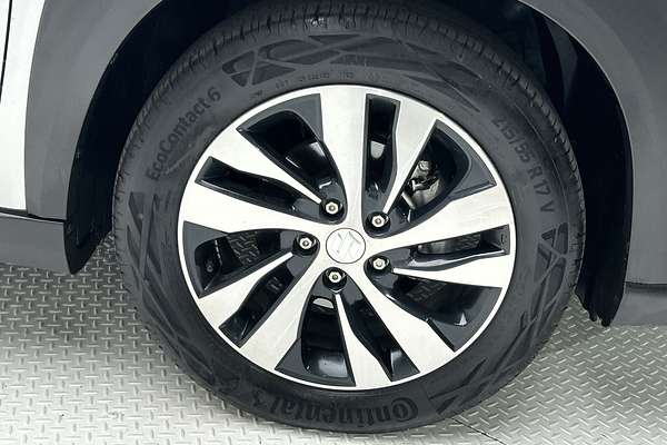 2023 Suzuki S-Cross GLX JYB