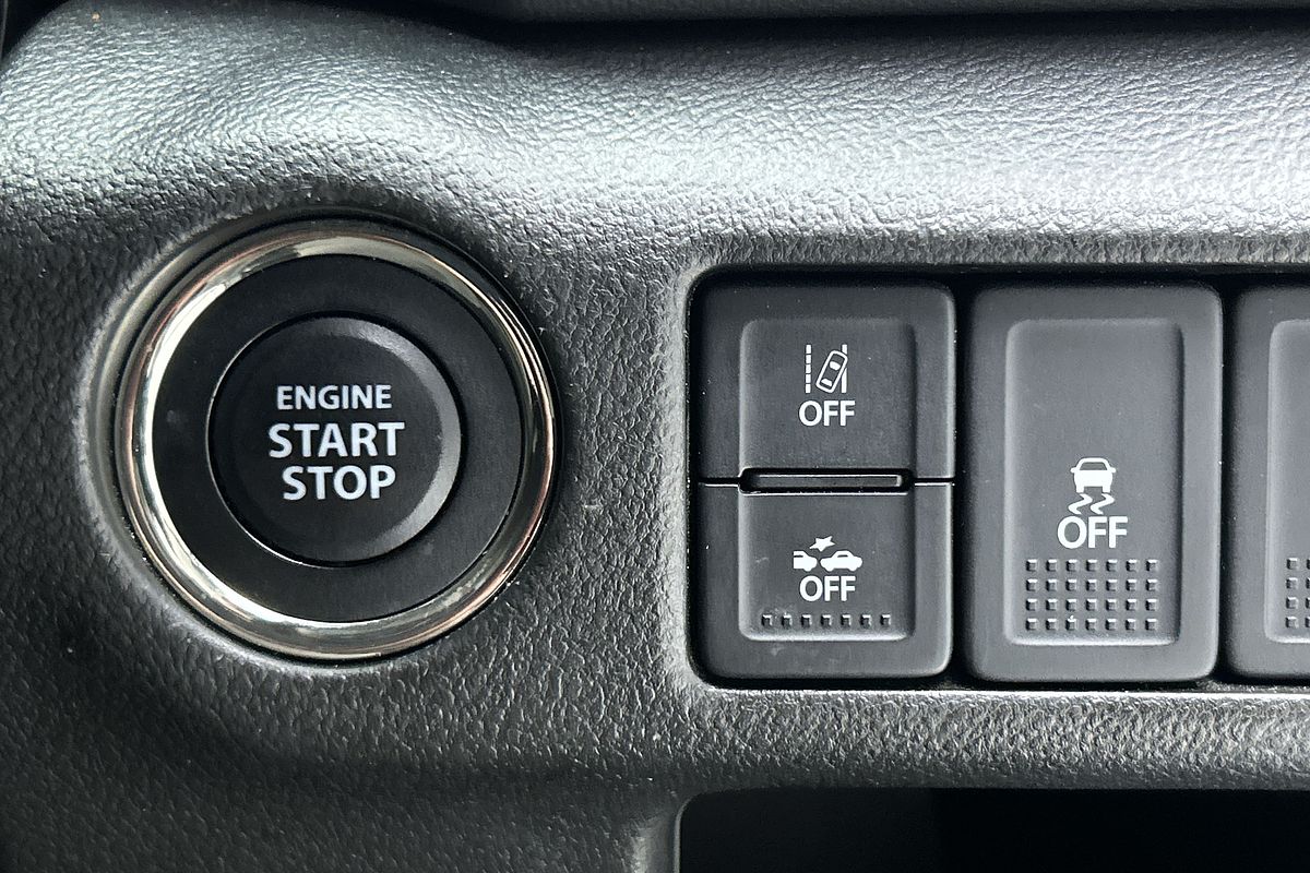 2023 Suzuki S-Cross GLX JYB