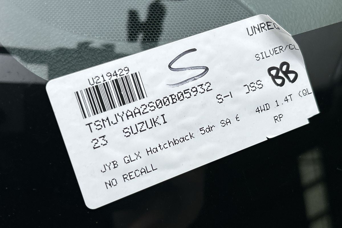 2023 Suzuki S-Cross GLX JYB