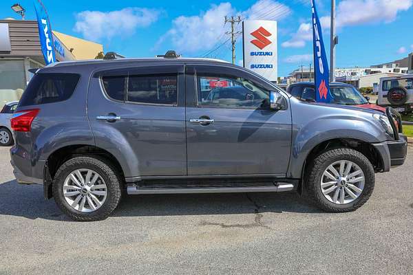 2018 Isuzu MU-X LS-T