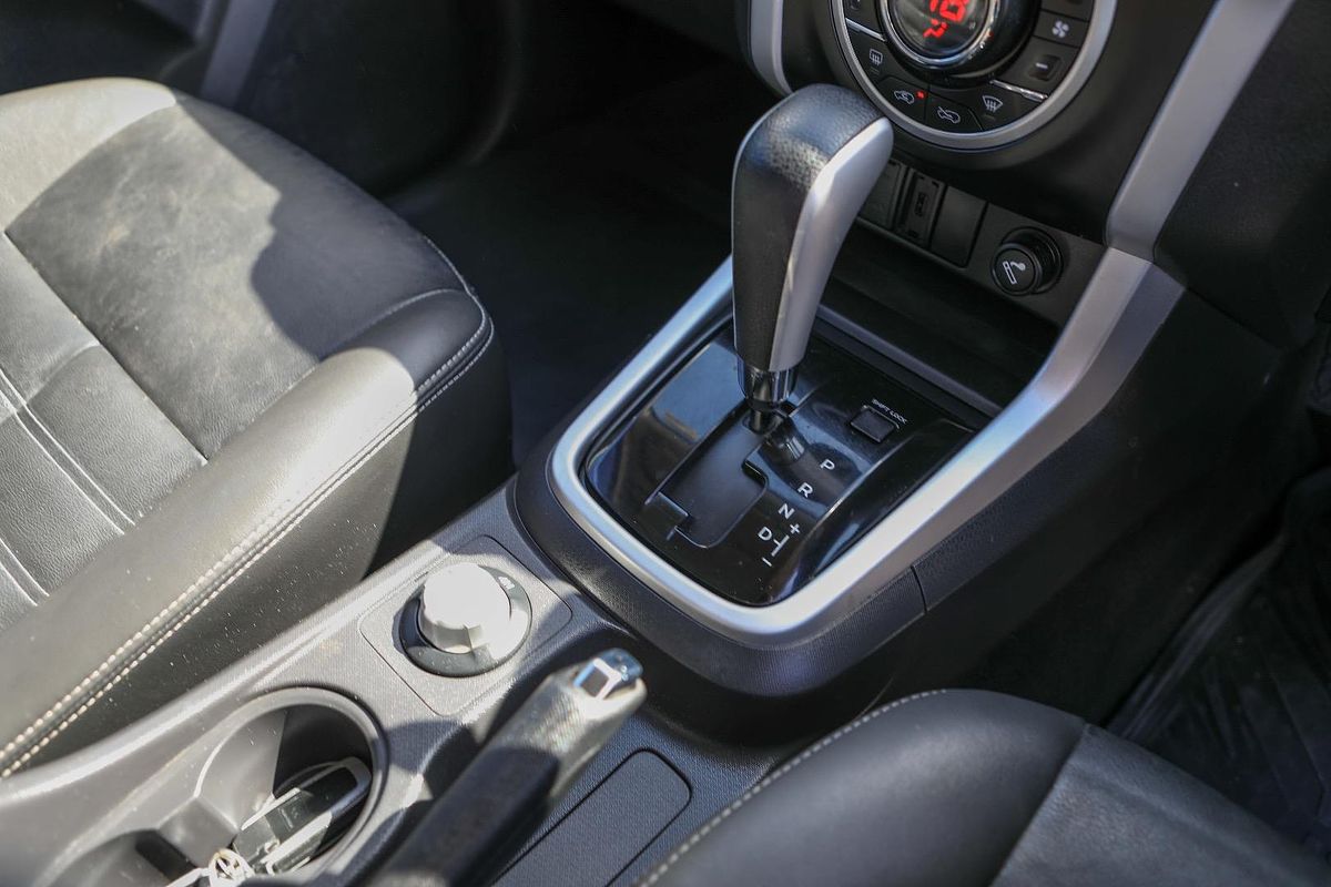 2018 Isuzu MU-X LS-T