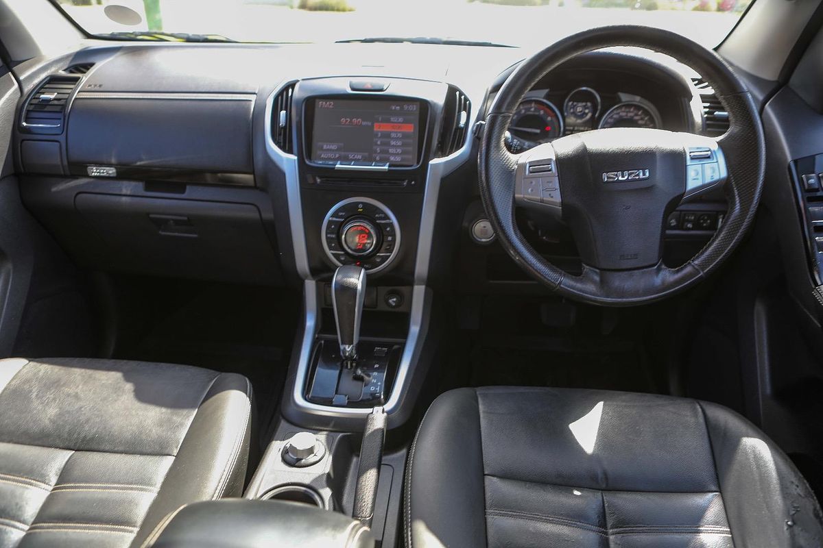 2018 Isuzu MU-X LS-T