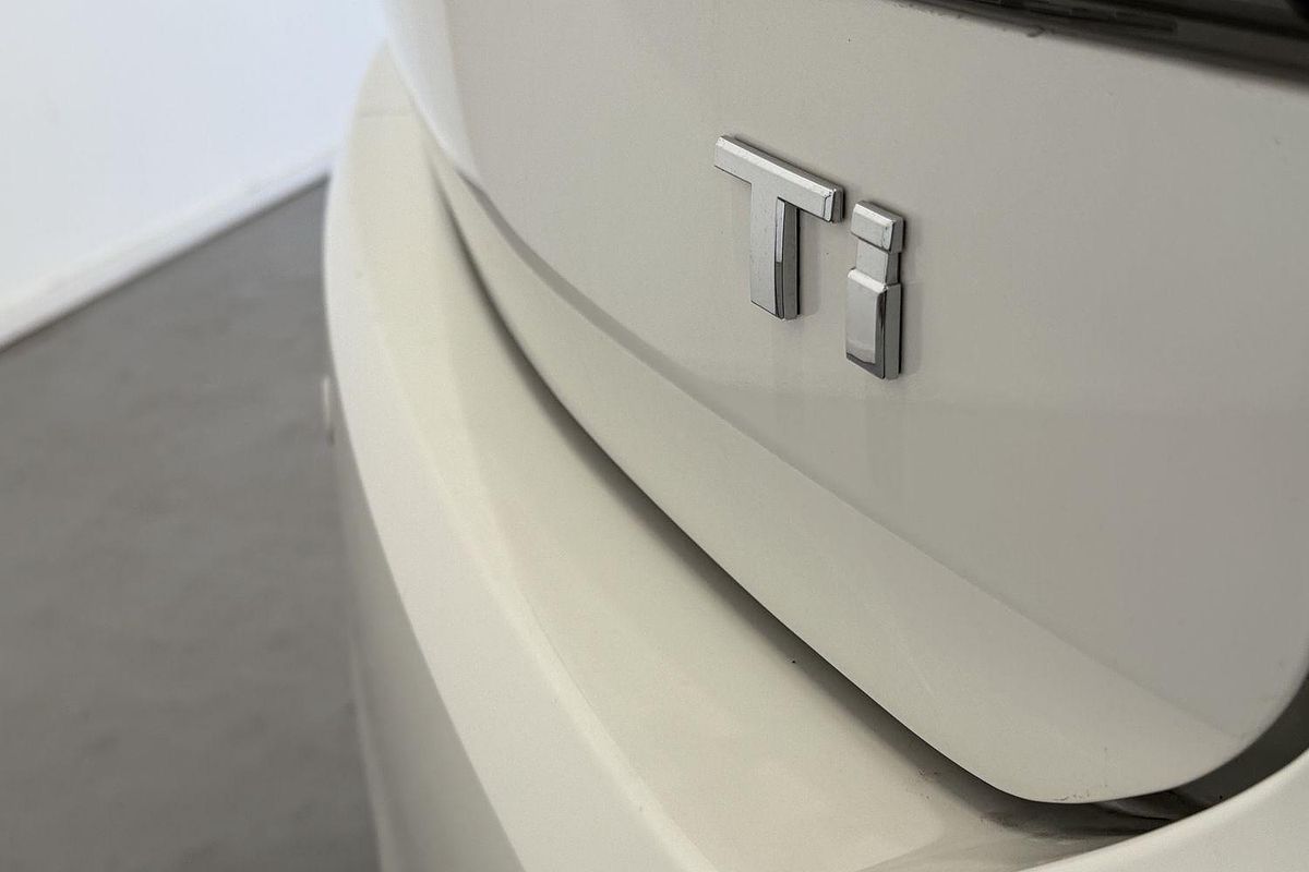 2019 Nissan Patrol Ti Y62 Series 4