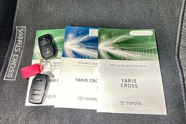 2024 Toyota Yaris Cross GXL MXPJ10R