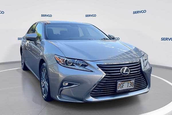 2016 Lexus ES Hybrid