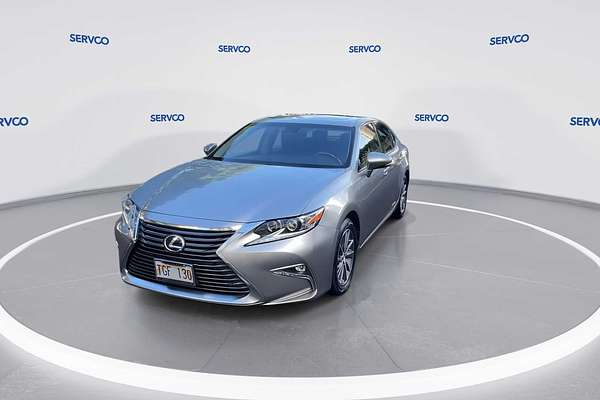 2016 Lexus ES Hybrid
