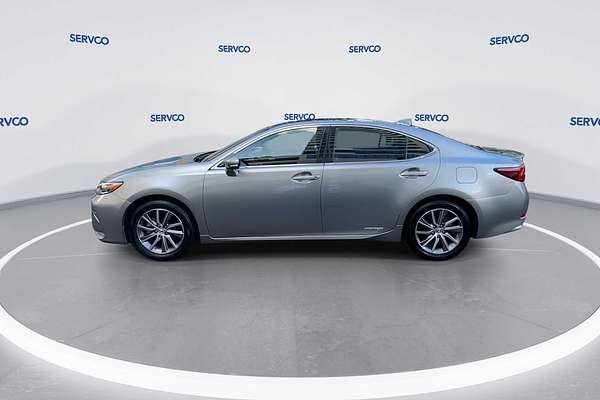 2016 Lexus ES Hybrid