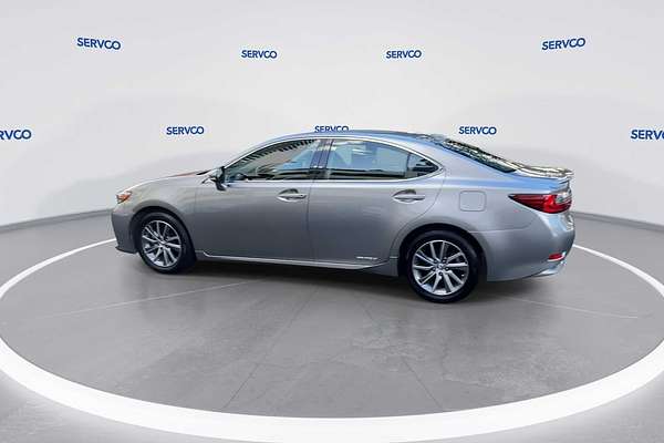 2016 Lexus ES Hybrid