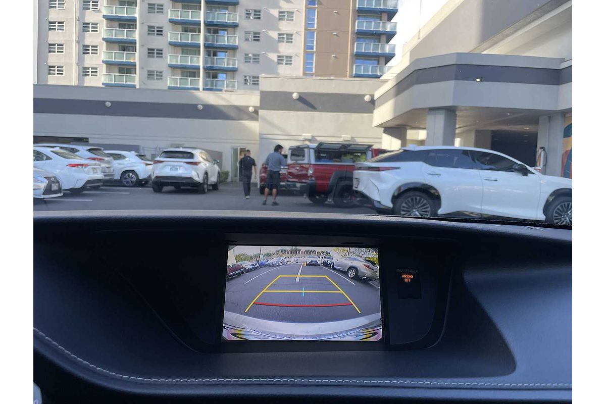 2016 Lexus ES Hybrid