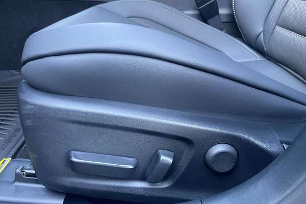 2025 Lexus IS F SPORT Performance