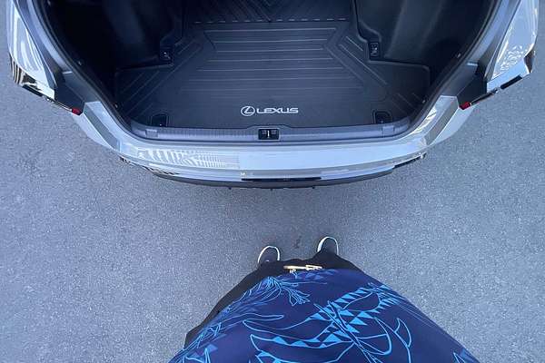 2025 Lexus IS F SPORT Performance