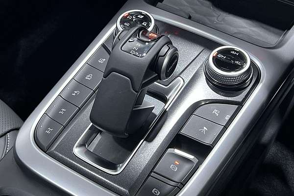 2025 GWM Tank 300 Ultra P01