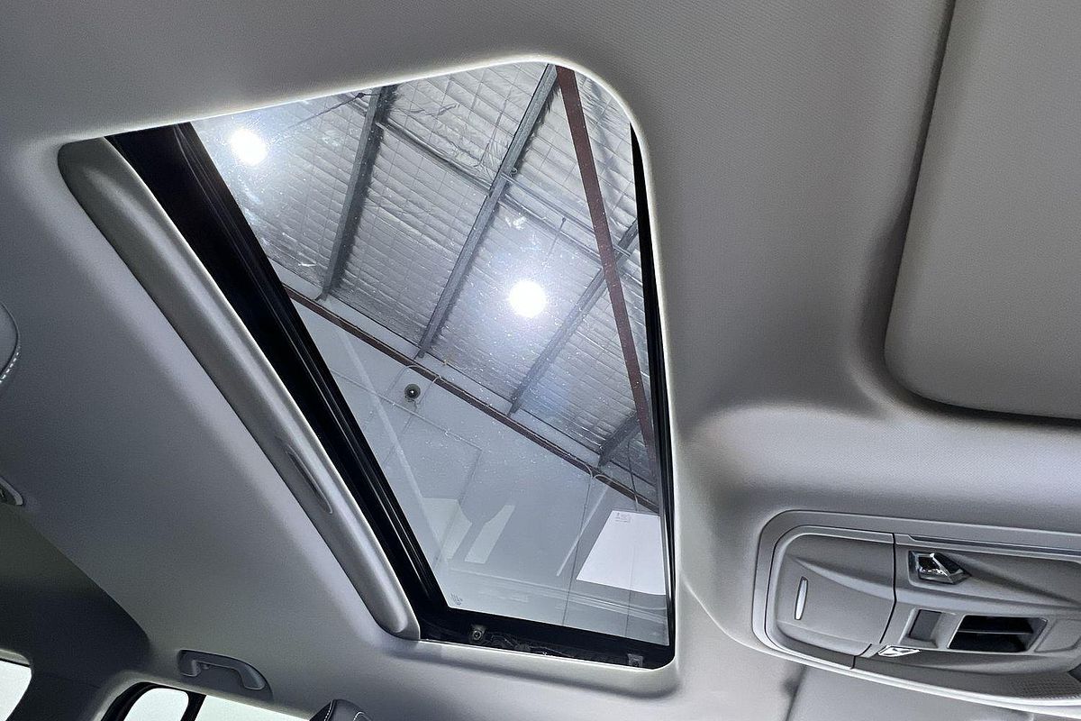 2025 GWM Tank 300 Ultra P01