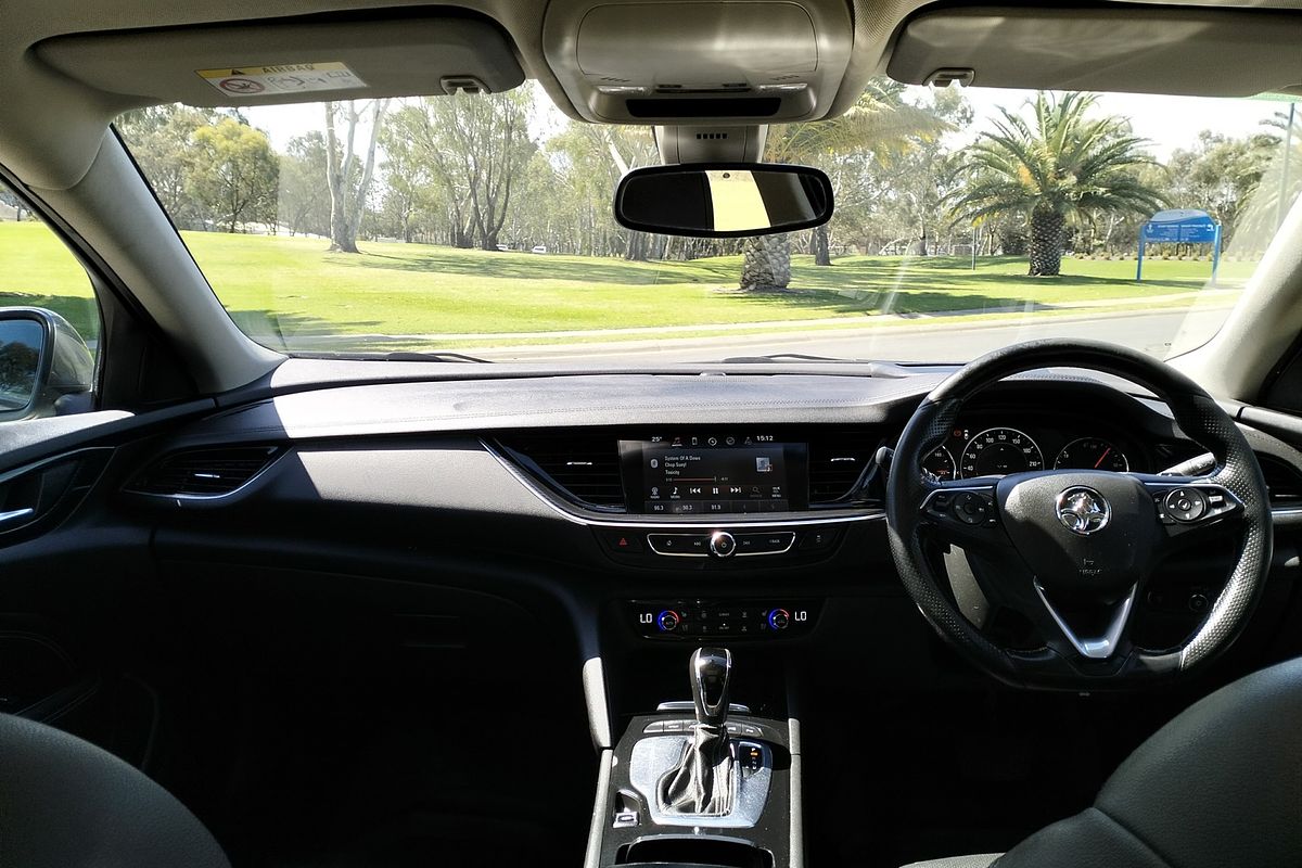 2018 Holden Calais V ZB