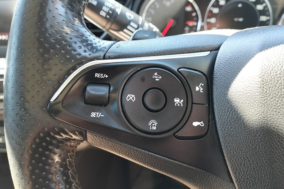 2018 Holden Calais V ZB