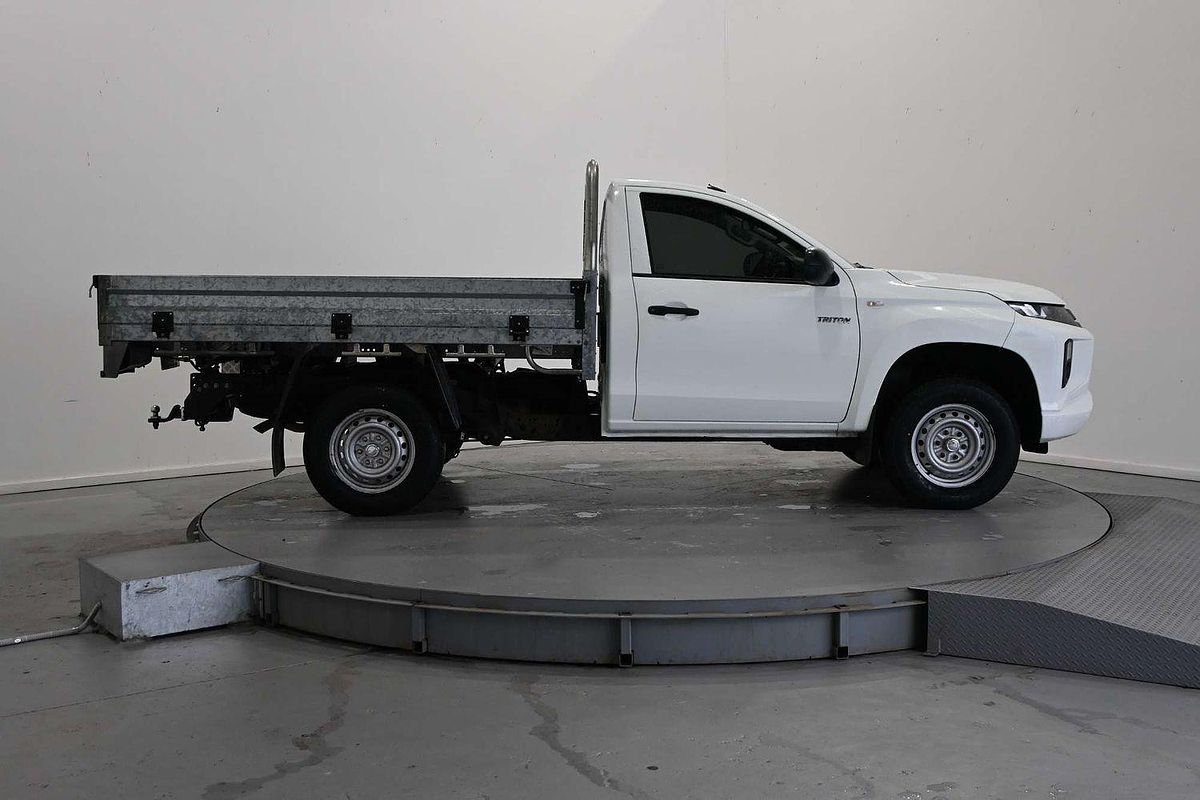 2020 Mitsubishi Triton GLX MR Rear Wheel Drive