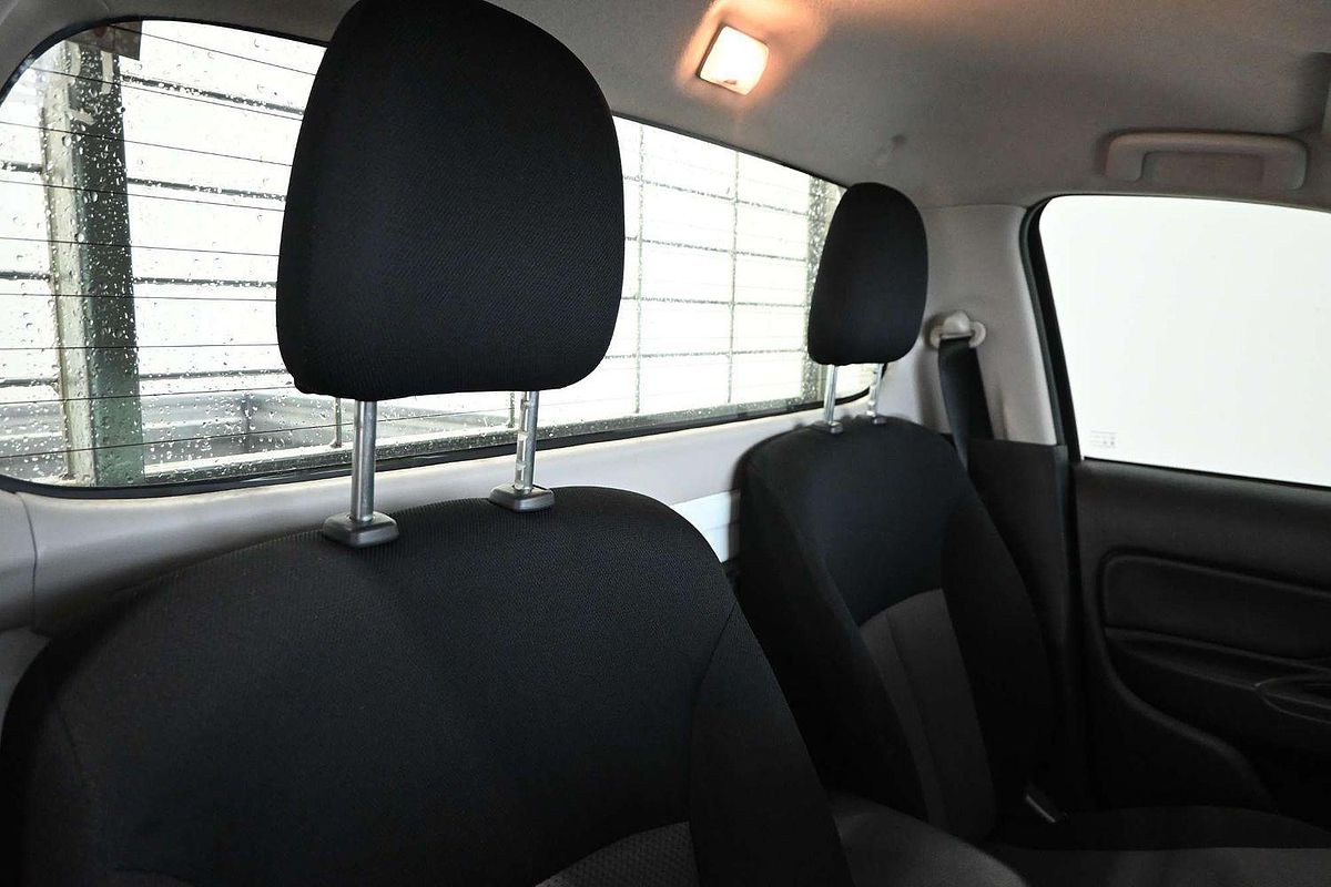 2020 Mitsubishi Triton GLX MR Rear Wheel Drive