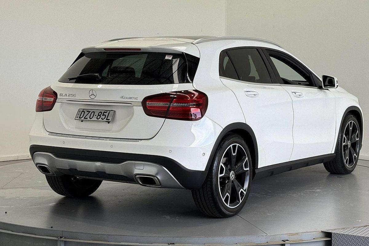 2018 Mercedes-Benz GLA-Class GLA250 X156