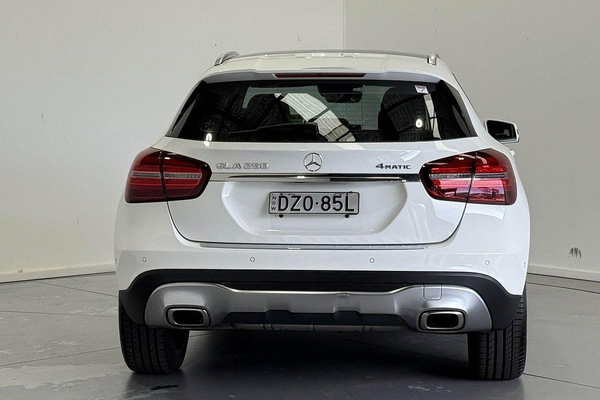 2018 Mercedes-Benz GLA-Class GLA250 X156