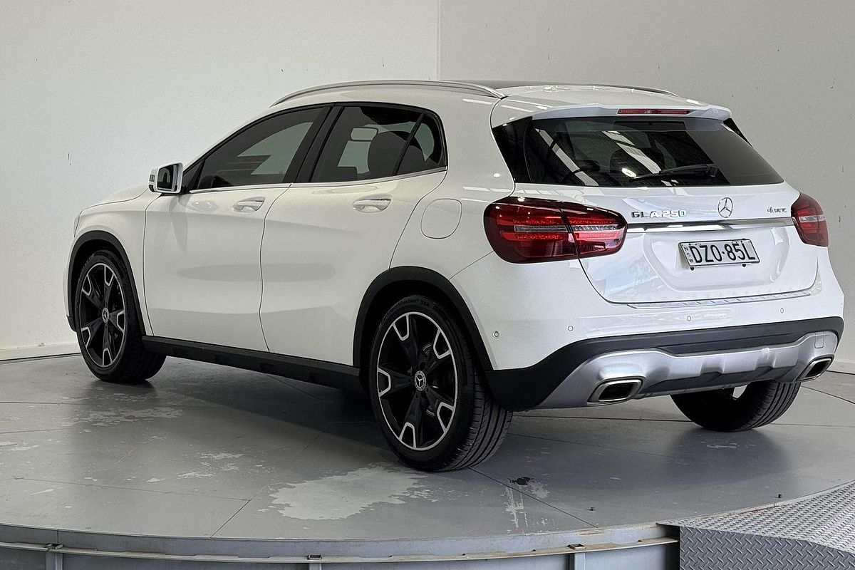 2018 Mercedes-Benz GLA-Class GLA250 X156