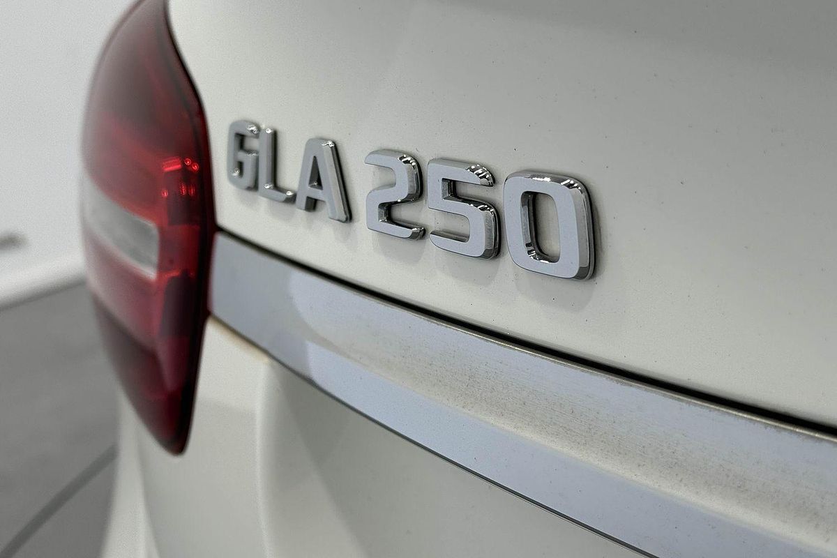 2018 Mercedes-Benz GLA-Class GLA250 X156