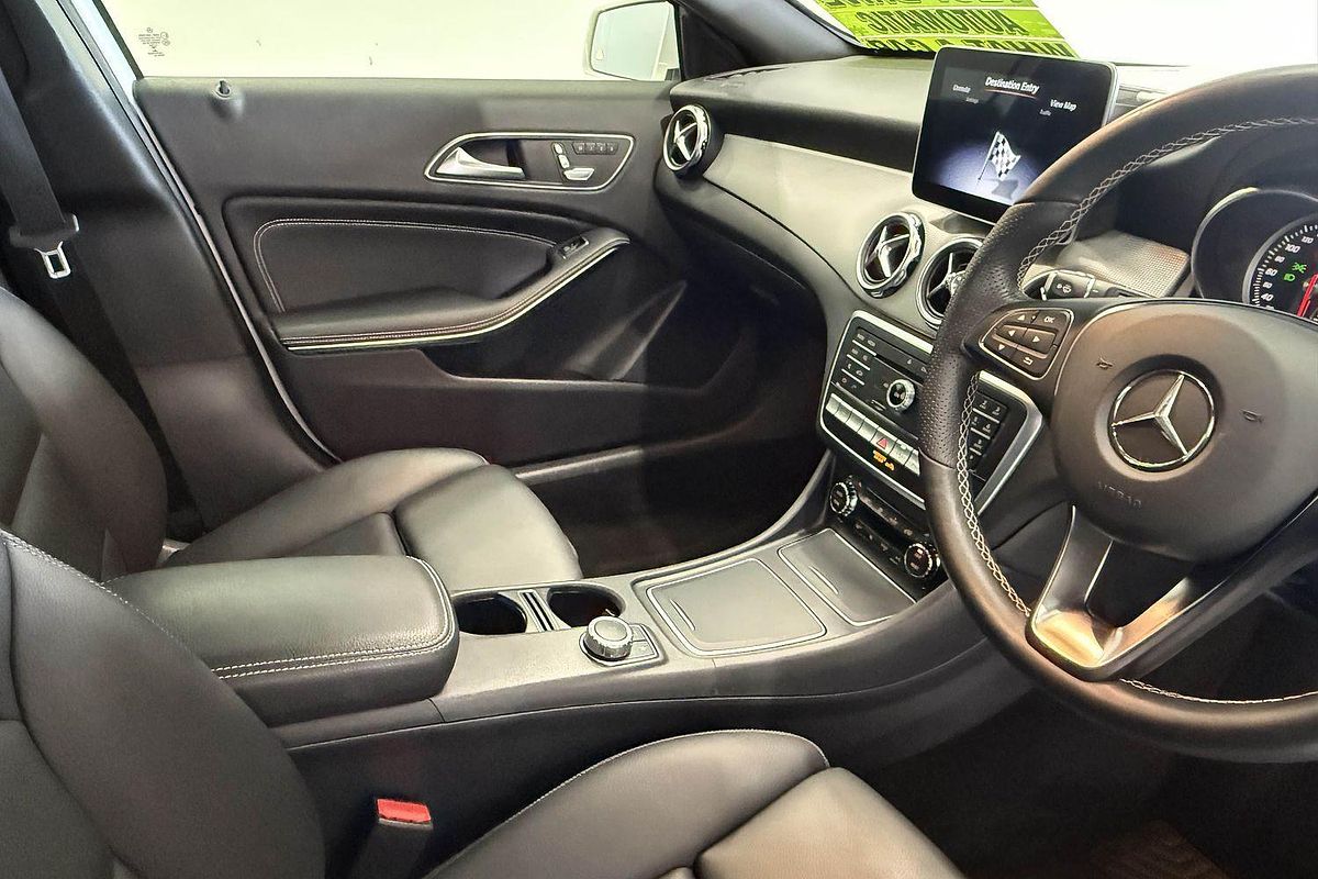 2018 Mercedes-Benz GLA-Class GLA250 X156