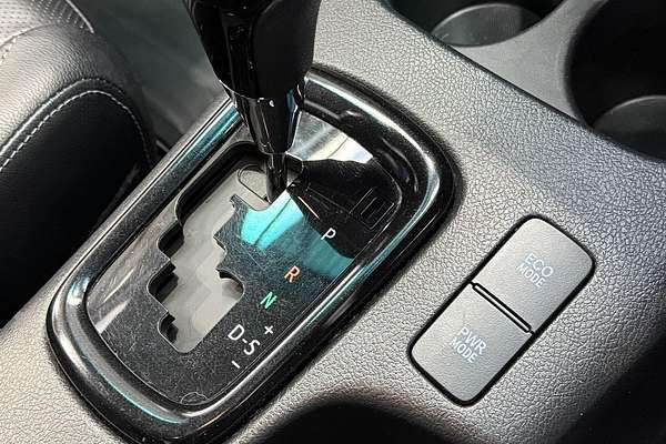 2019 Toyota Hilux Rugged X GUN126R 4X4