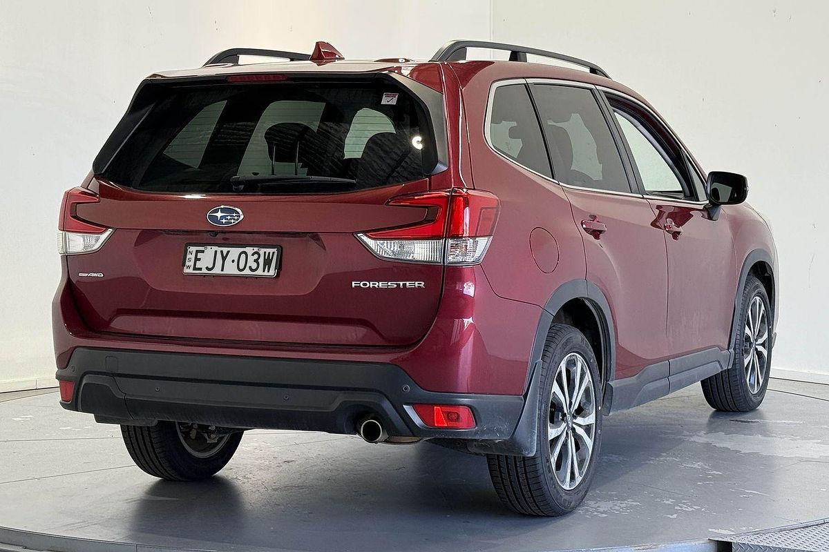 2020 Subaru Forester 2.5i Premium S5