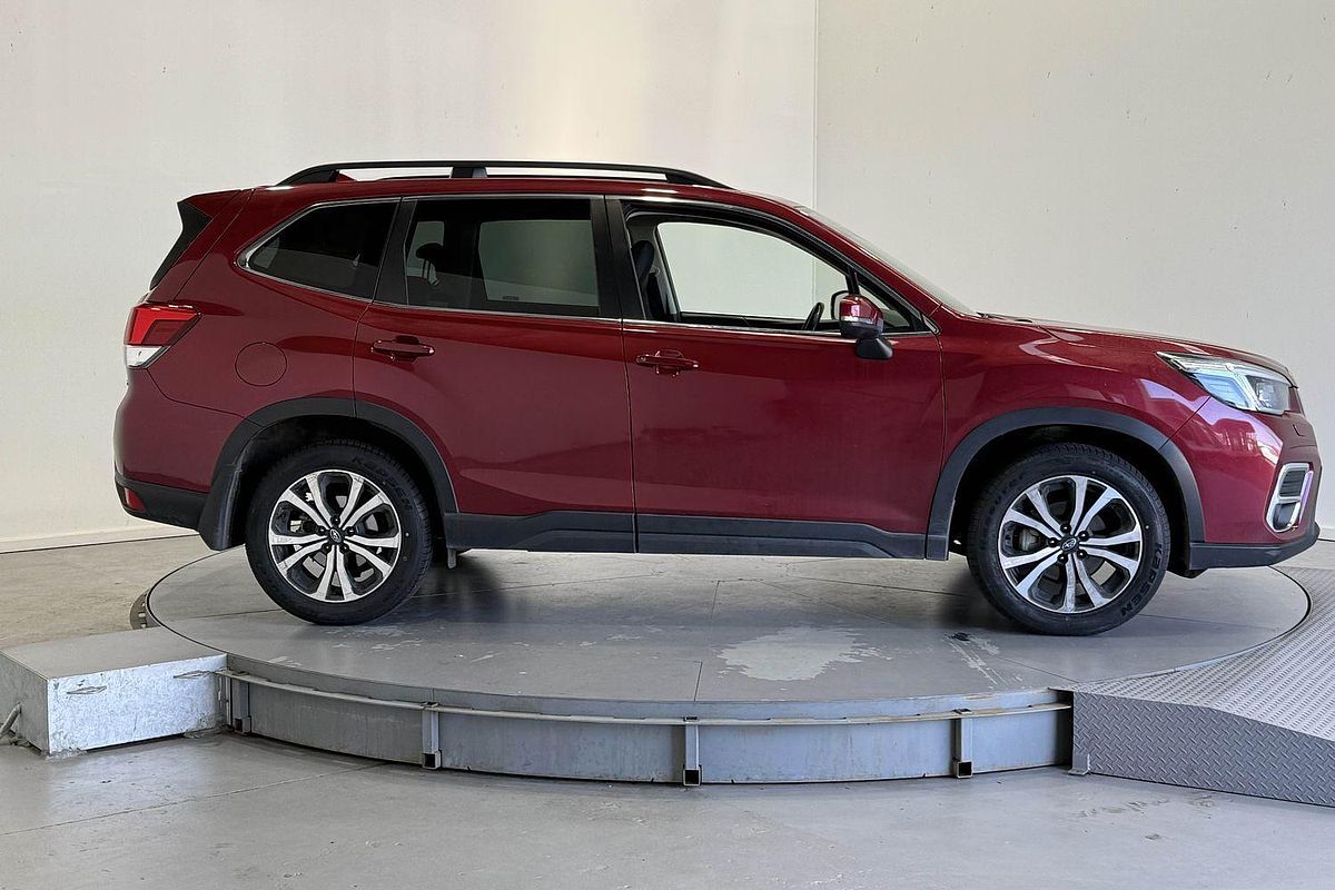 2020 Subaru Forester 2.5i Premium S5