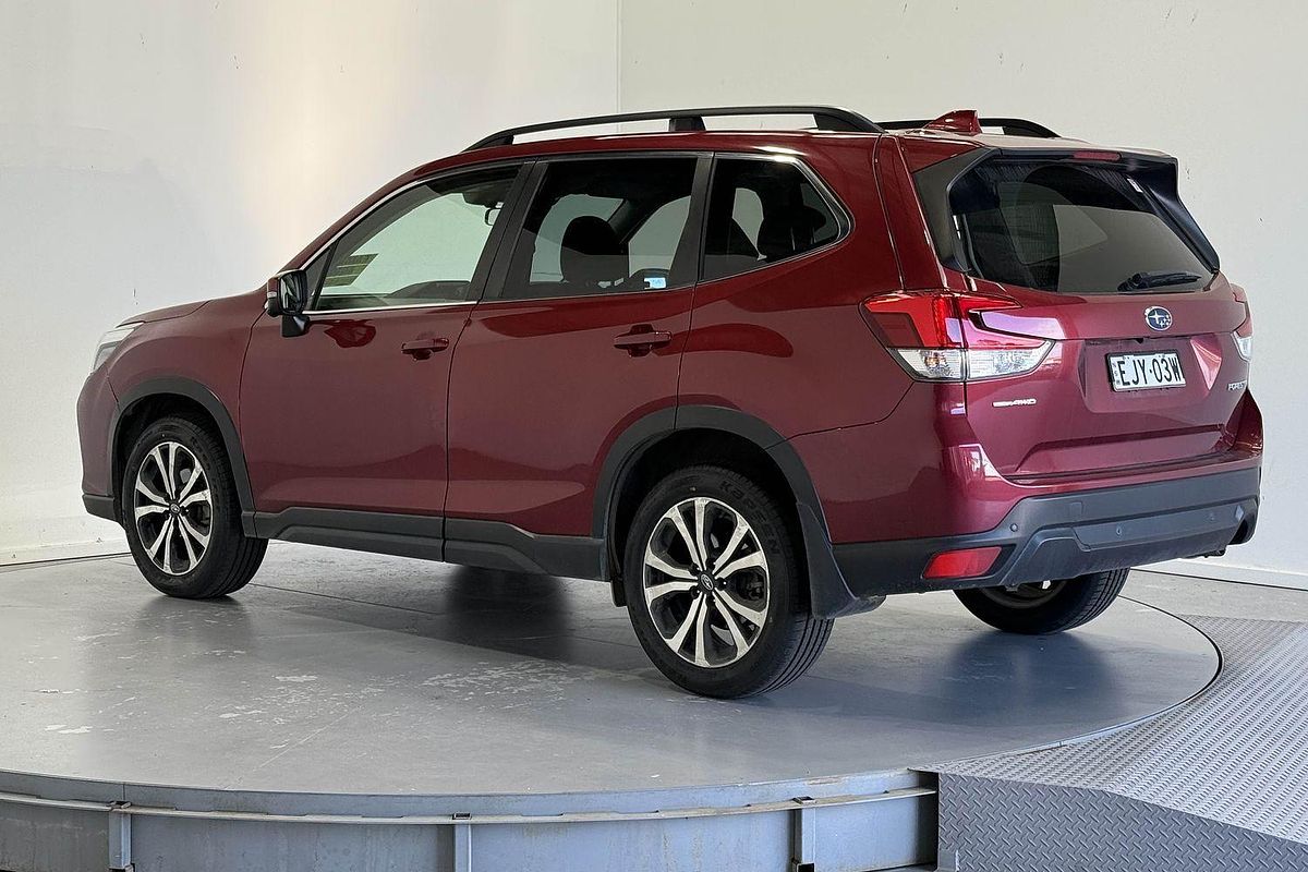 2020 Subaru Forester 2.5i Premium S5