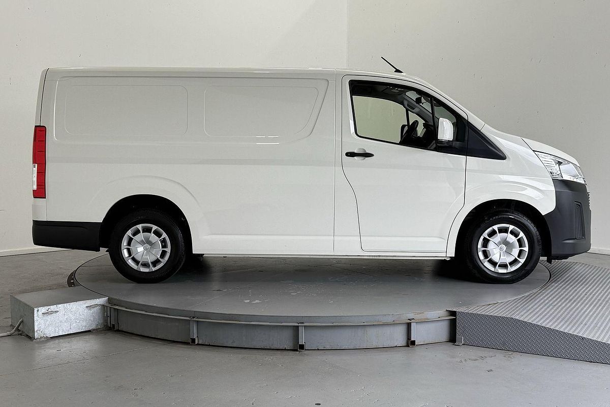 2023 Toyota Hiace GDH300R LWB