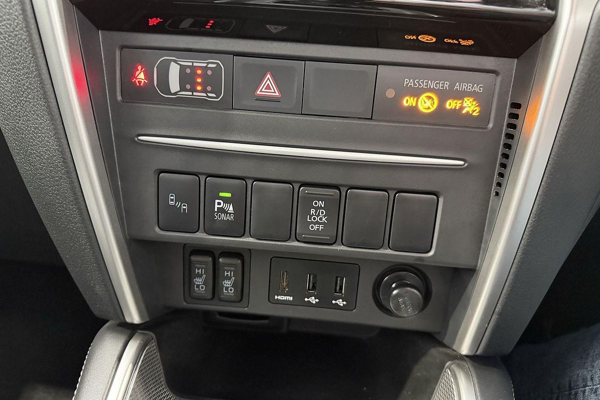 2023 Mitsubishi Triton GSR MR 4X4