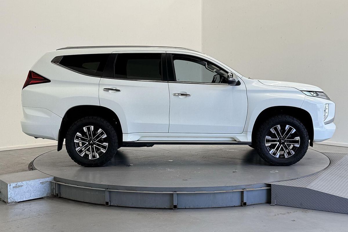 2020 Mitsubishi Pajero Sport GLS QF