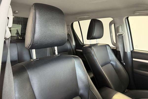 2022 Toyota Hilux SR5 GUN126R 4X4