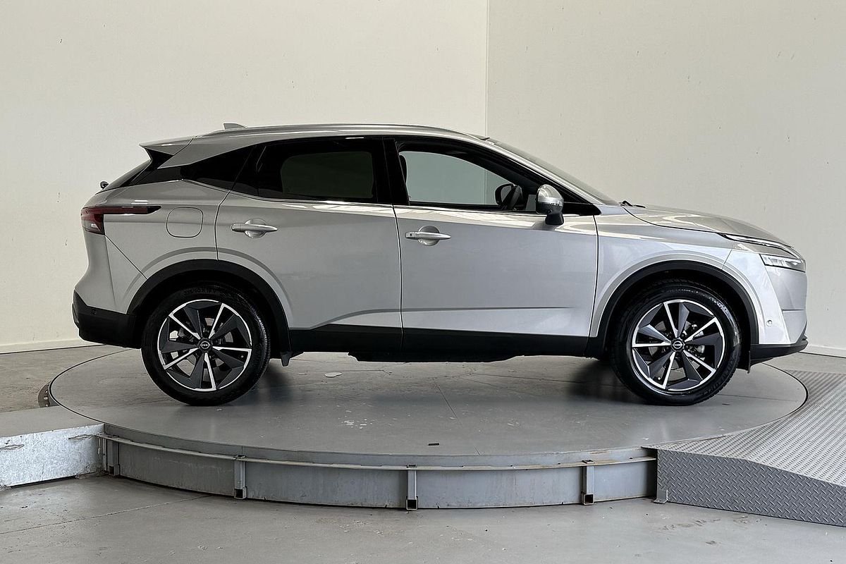 2024 Nissan QASHQAI Ti J12