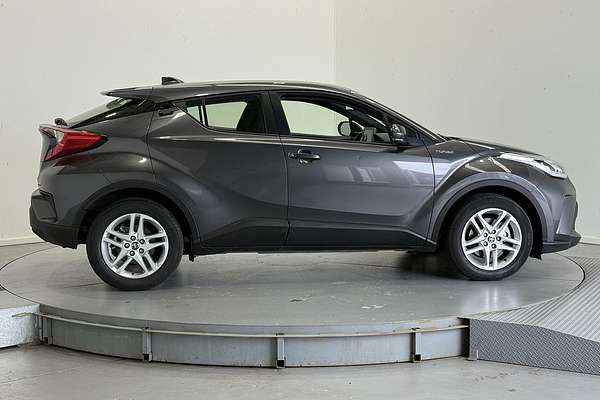 2023 Toyota C-HR GXL NGX10R