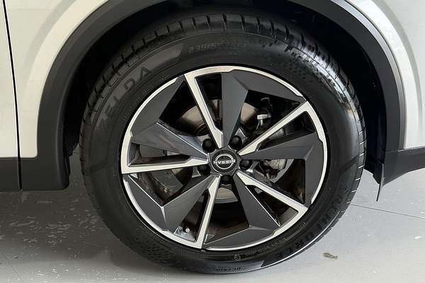 2024 Nissan QASHQAI Ti J12