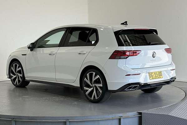 2022 Volkswagen Golf 110TSI R-Line 8