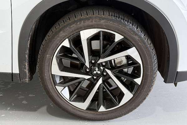 2024 Mitsubishi Outlander Aspire ZM