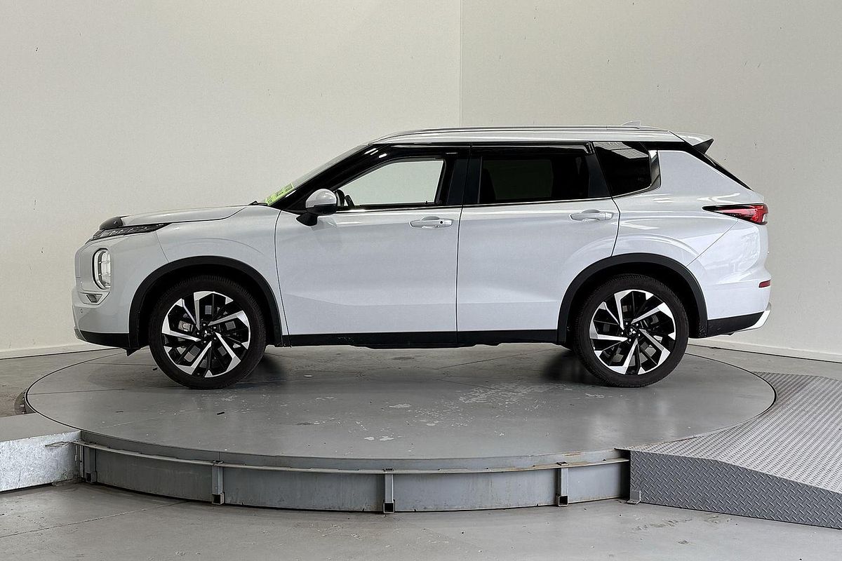 2024 Mitsubishi Outlander Aspire ZM