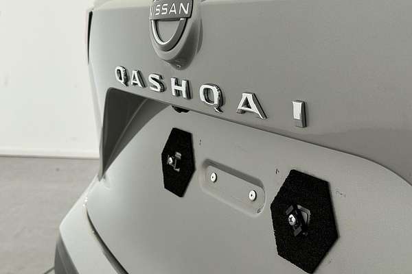2024 Nissan QASHQAI Ti J12